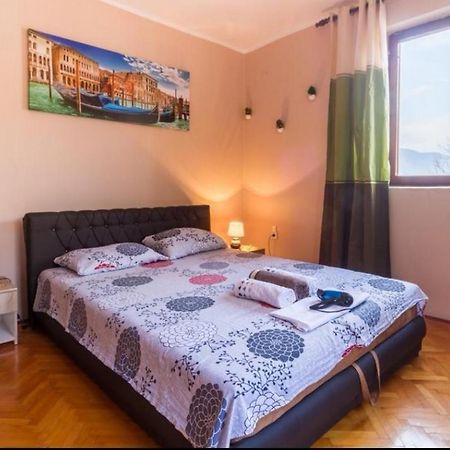 קוטור Alex Guesthouse מראה חיצוני תמונה