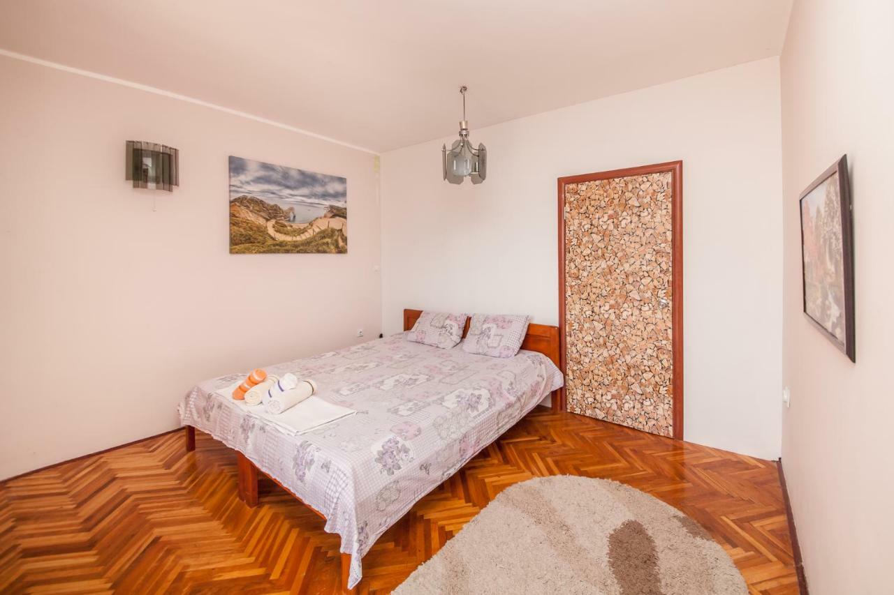 קוטור Alex Guesthouse מראה חיצוני תמונה