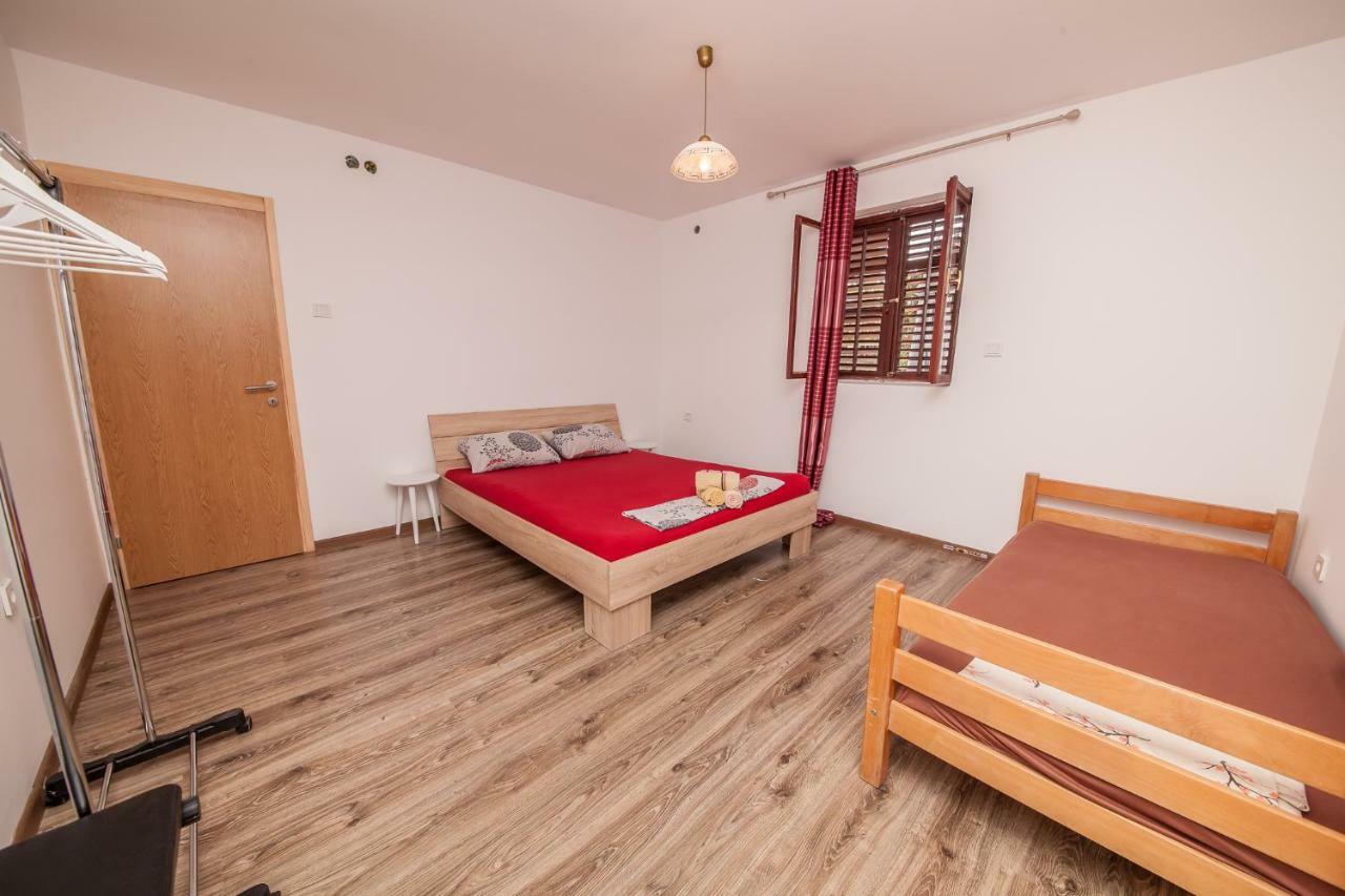 קוטור Alex Guesthouse מראה חיצוני תמונה